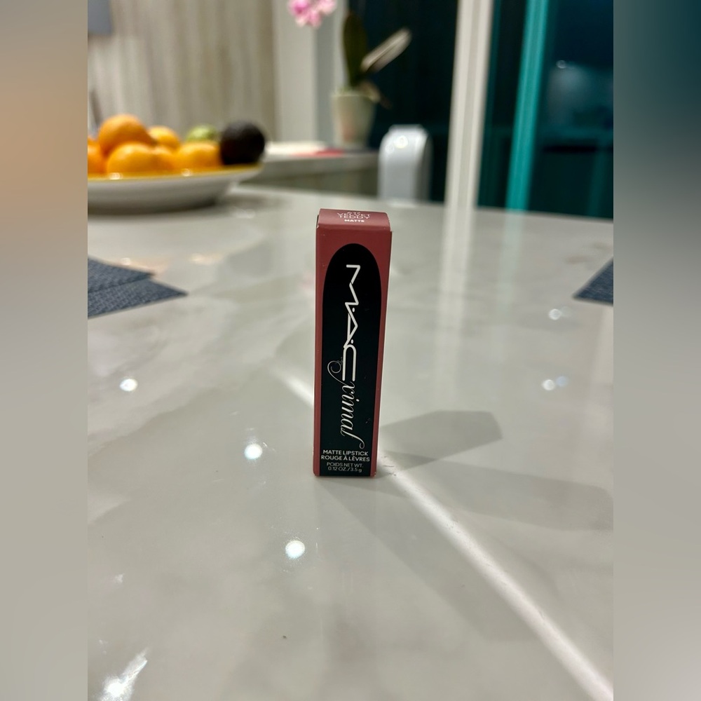 MAC Cosmetics Matte Lipstick - Velvet Teddy - Picture 5 of 9